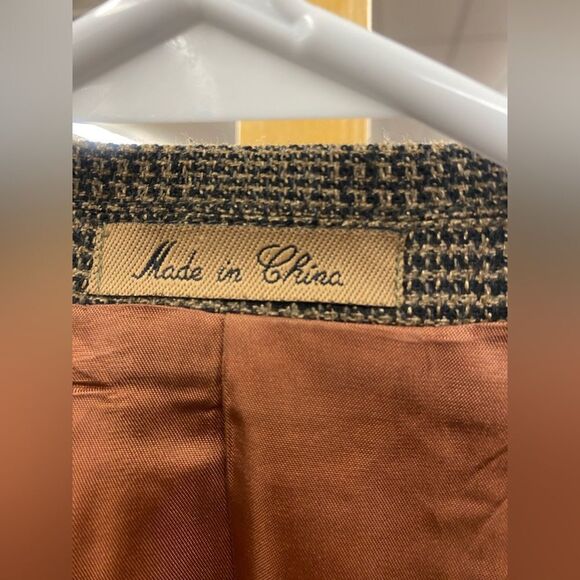 48 Cellini brown suit coat - Picture 2 of 4